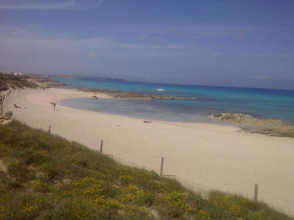 Apartamentos Es Caló Es Calo (Formentera) Exterior foto